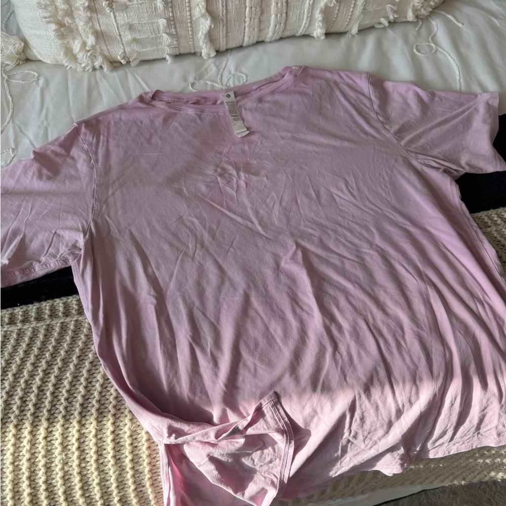 Womens Lululemon Pink T-Shirt